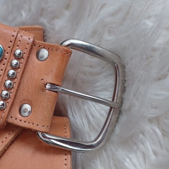 Leather Belt - Picture 3 of 16